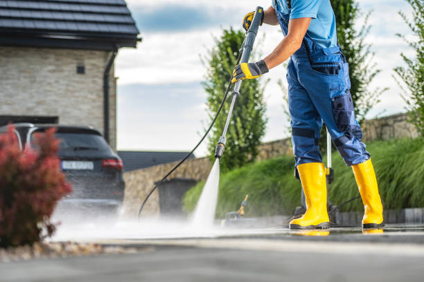 Why Choose Our Certified Pressure Washing Experts for Your Project Needs in Highland Park, TX?